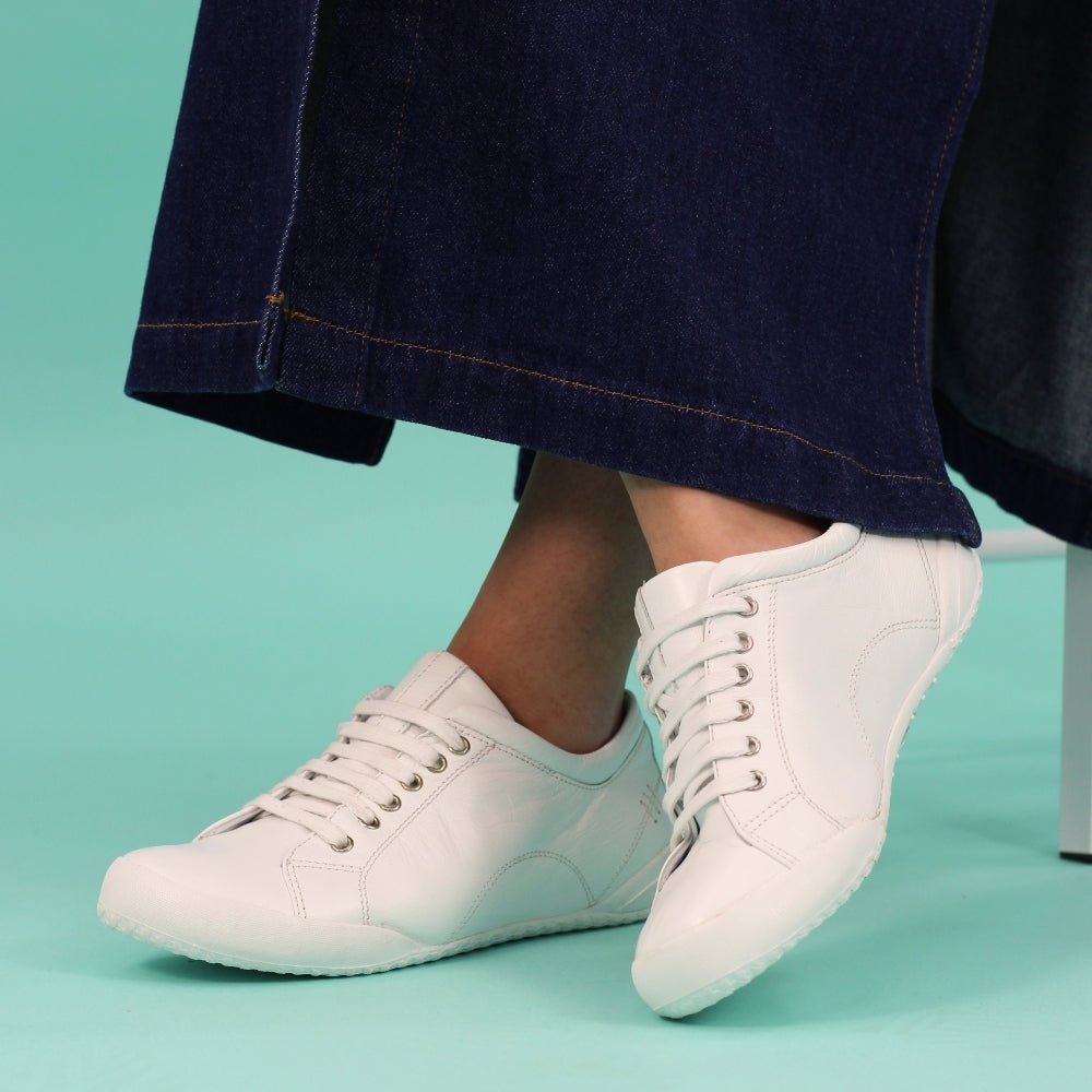Lunar Carrick Women's Lace Leather Trainer White