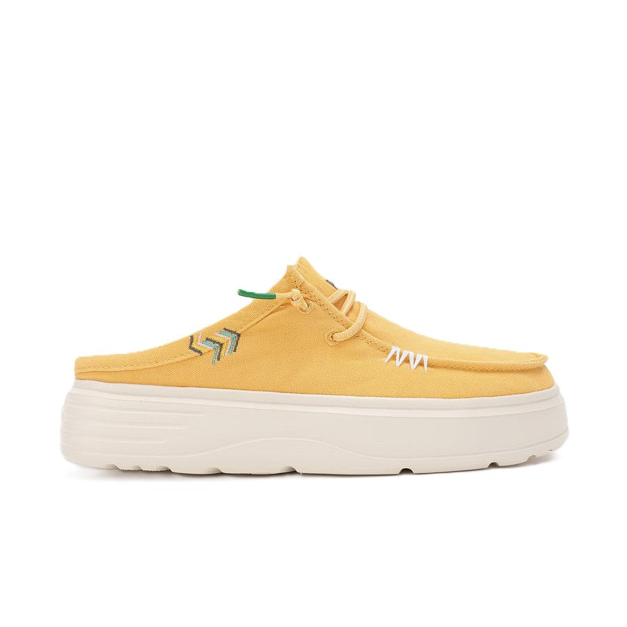 Walk In Pitas Caparica Women's Ultralight Platform Slip On Mule Mostaza